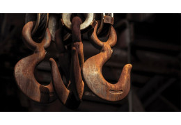 Jak dobrać hak do pasów transportowych?