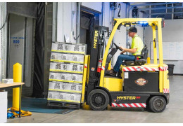 Ciężkie ładunki - jak bezpiecznie je podnosić?