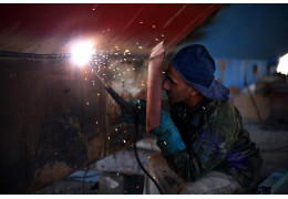 Spawacz i jego akcesoria ochronne